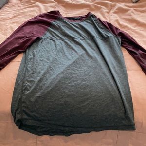 American Eagle long sleeve